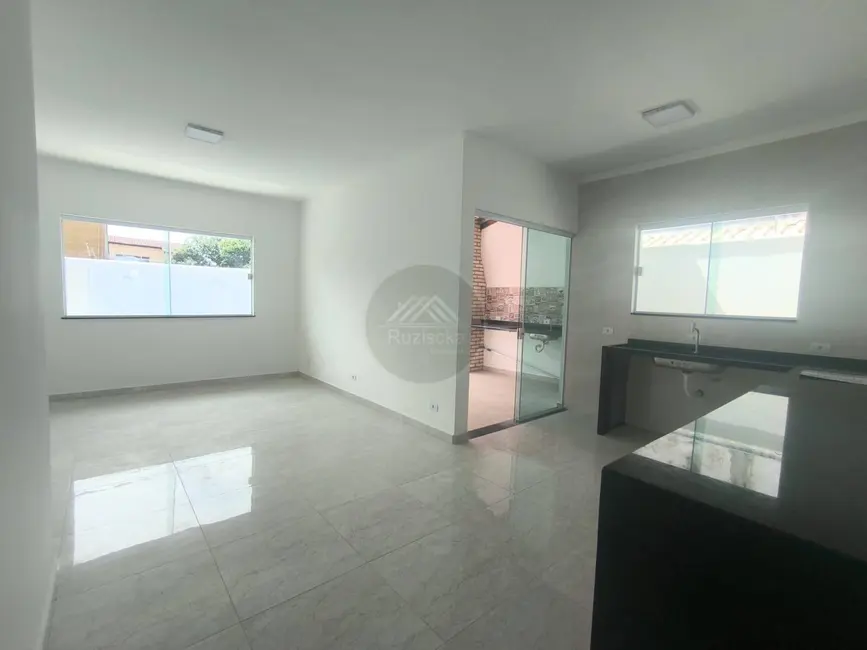Foto 5 de Casa com 3 quartos à venda, 240m2 em Itanhaem - SP