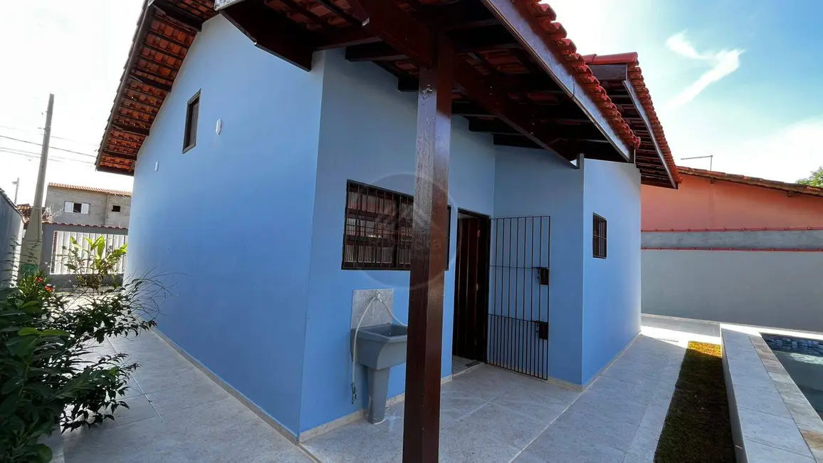 Foto 6 de Casa com 4 quartos à venda, 250m2 em Itanhaem - SP