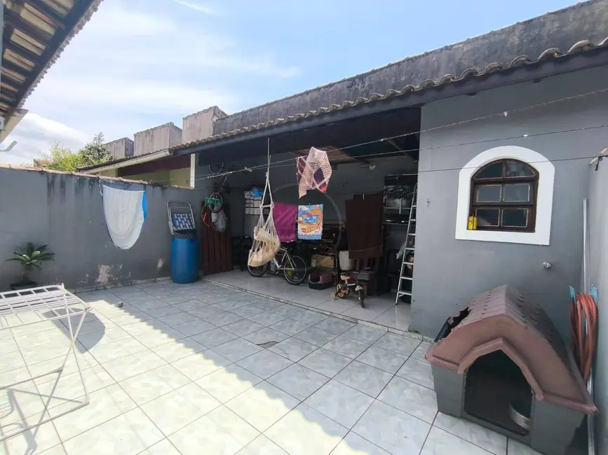 Foto 6 de Casa com 2 quartos à venda, 166m2 em Itanhaem - SP