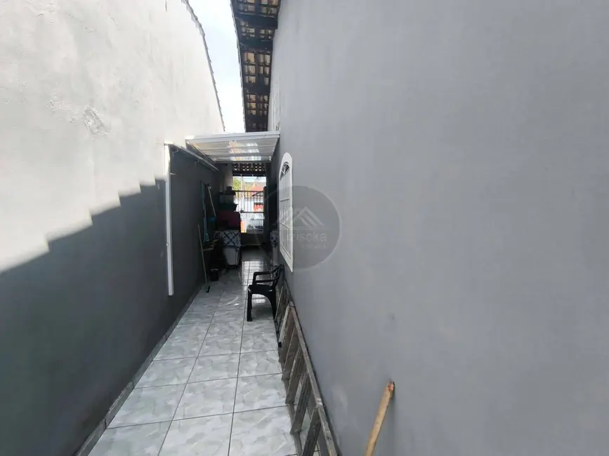 Foto 4 de Casa com 2 quartos à venda, 166m2 em Itanhaem - SP