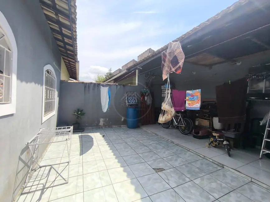 Foto 3 de Casa com 2 quartos à venda, 166m2 em Itanhaem - SP