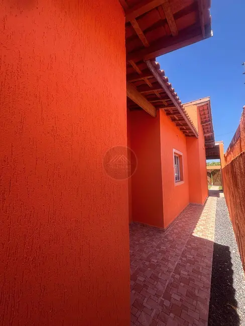 Foto 4 de Casa com 2 quartos à venda, 125m2 em Itanhaem - SP