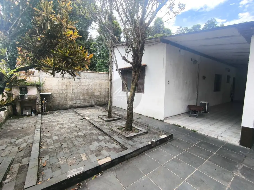 Chácara com 4 quartos à venda, 560m2 em Itanhaem - SP - imagem 9 Foto 9 de Chácara com 4 quartos à venda, 560m2 em Itanhaem - SP