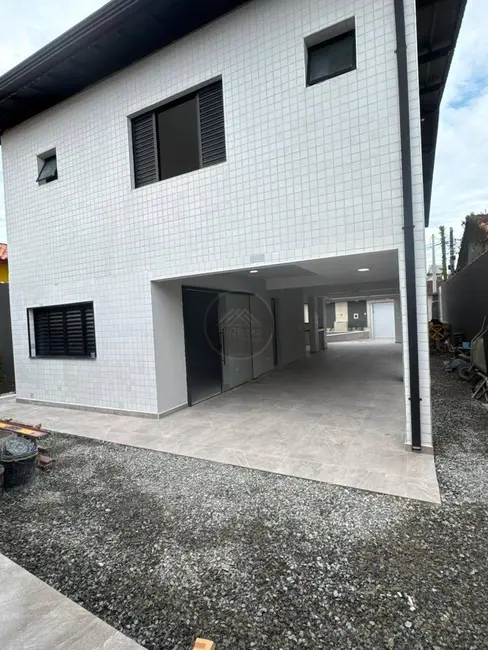 Foto 4 de Casa com 5 quartos à venda, 292m2 em Itanhaem - SP