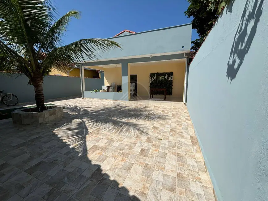 Casa com 2 quartos à venda, 262m2 em Itanhaem - SP - imagem 2 Foto 2 de Casa com 2 quartos à venda, 262m2 em Itanhaem - SP