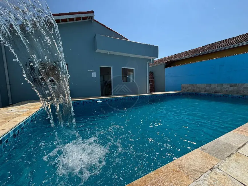Casa com 2 quartos à venda, 262m2 em Itanhaem - SP - imagem 1 Foto 1 de Casa com 2 quartos à venda, 262m2 em Itanhaem - SP