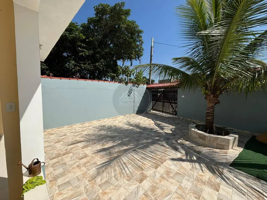 Casa com 2 quartos à venda, 262m2 em Itanhaem - SP - imagem 9 Foto 9 de Casa com 2 quartos à venda, 262m2 em Itanhaem - SP