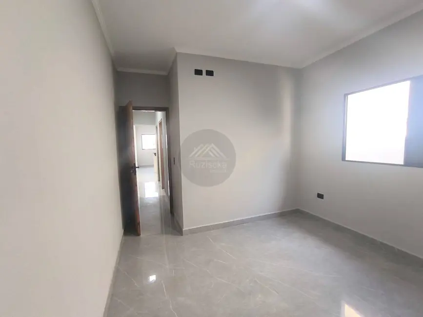 Foto 7 de Casa com 2 quartos à venda, 125m2 em Itanhaem - SP