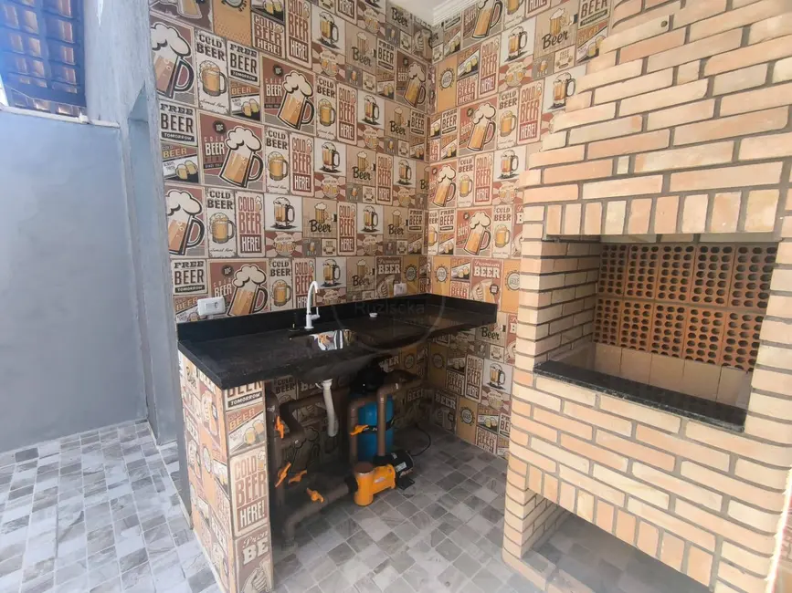 Foto 4 de Casa com 2 quartos à venda, 125m2 em Itanhaem - SP