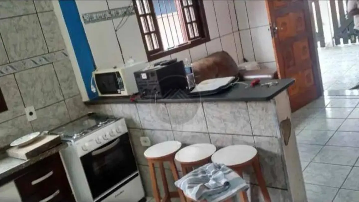Foto 9 de Casa com 2 quartos à venda, 130m2 em Itanhaem - SP
