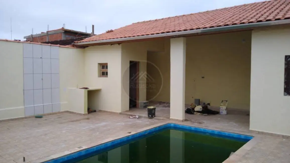 Foto 1 de Casa com 3 quartos à venda, 250m2 em Itanhaem - SP