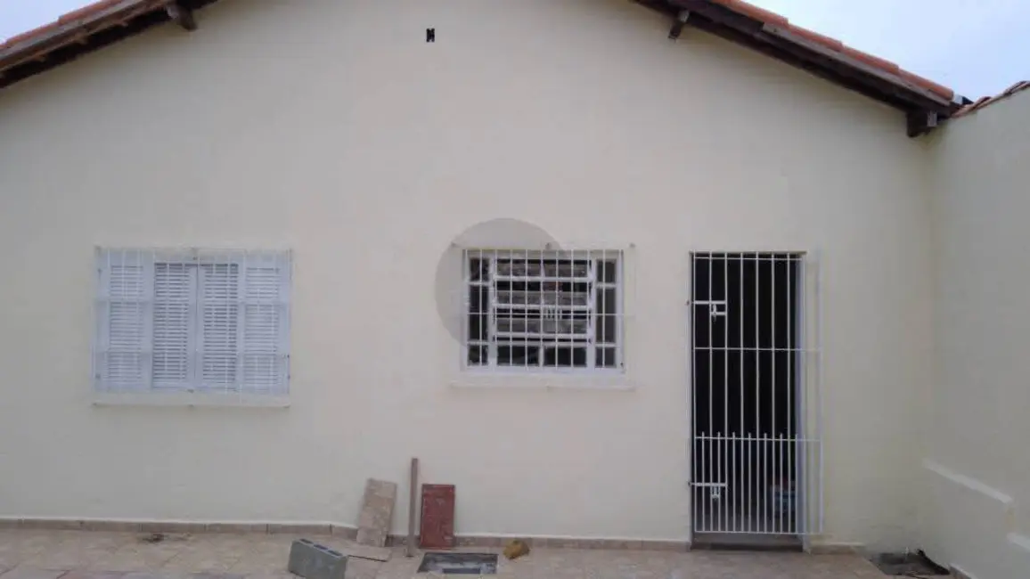Foto 3 de Casa com 3 quartos à venda, 250m2 em Itanhaem - SP