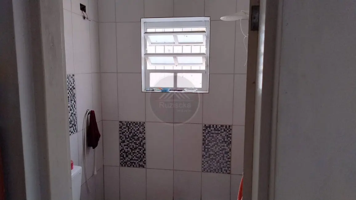 Foto 6 de Casa com 3 quartos à venda, 250m2 em Itanhaem - SP