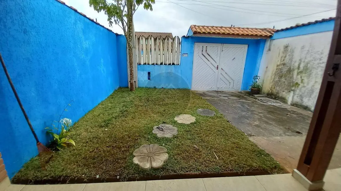 Foto 4 de Casa com 2 quartos à venda, 150m2 em Itanhaem - SP