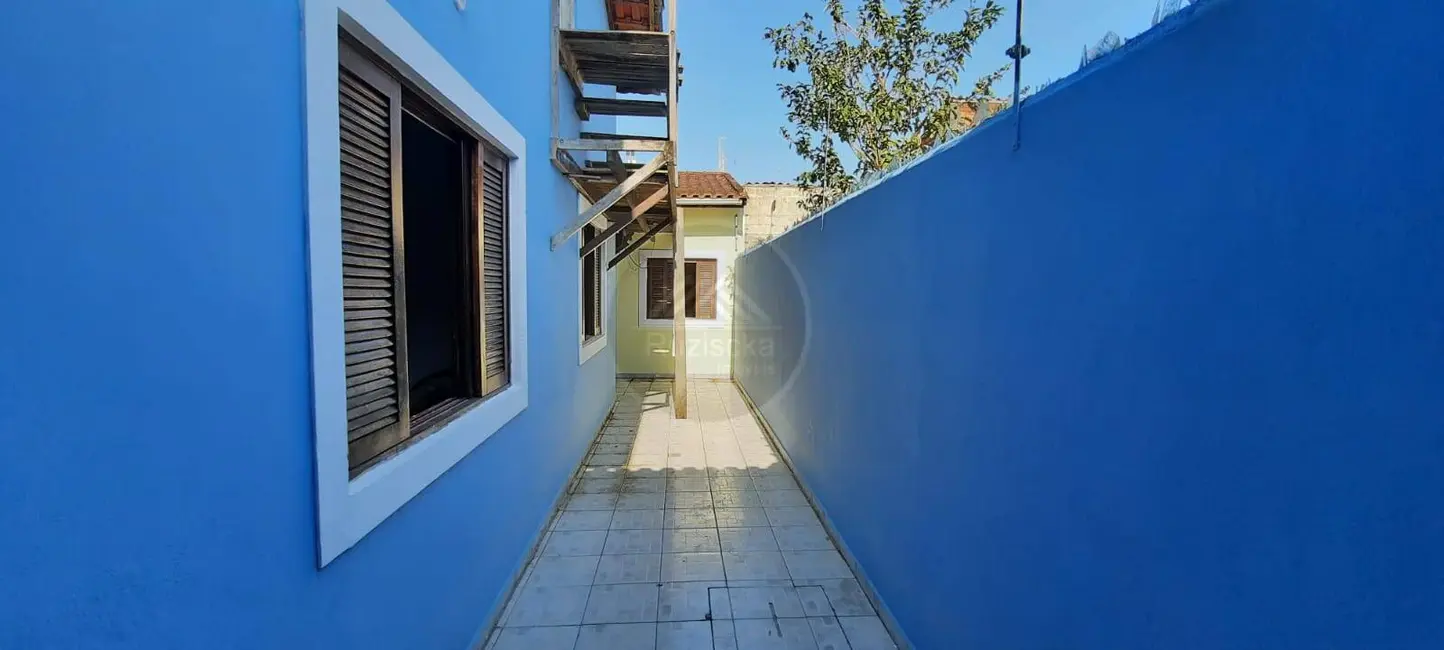 Foto 5 de Casa com 4 quartos à venda, 250m2 em Itanhaem - SP