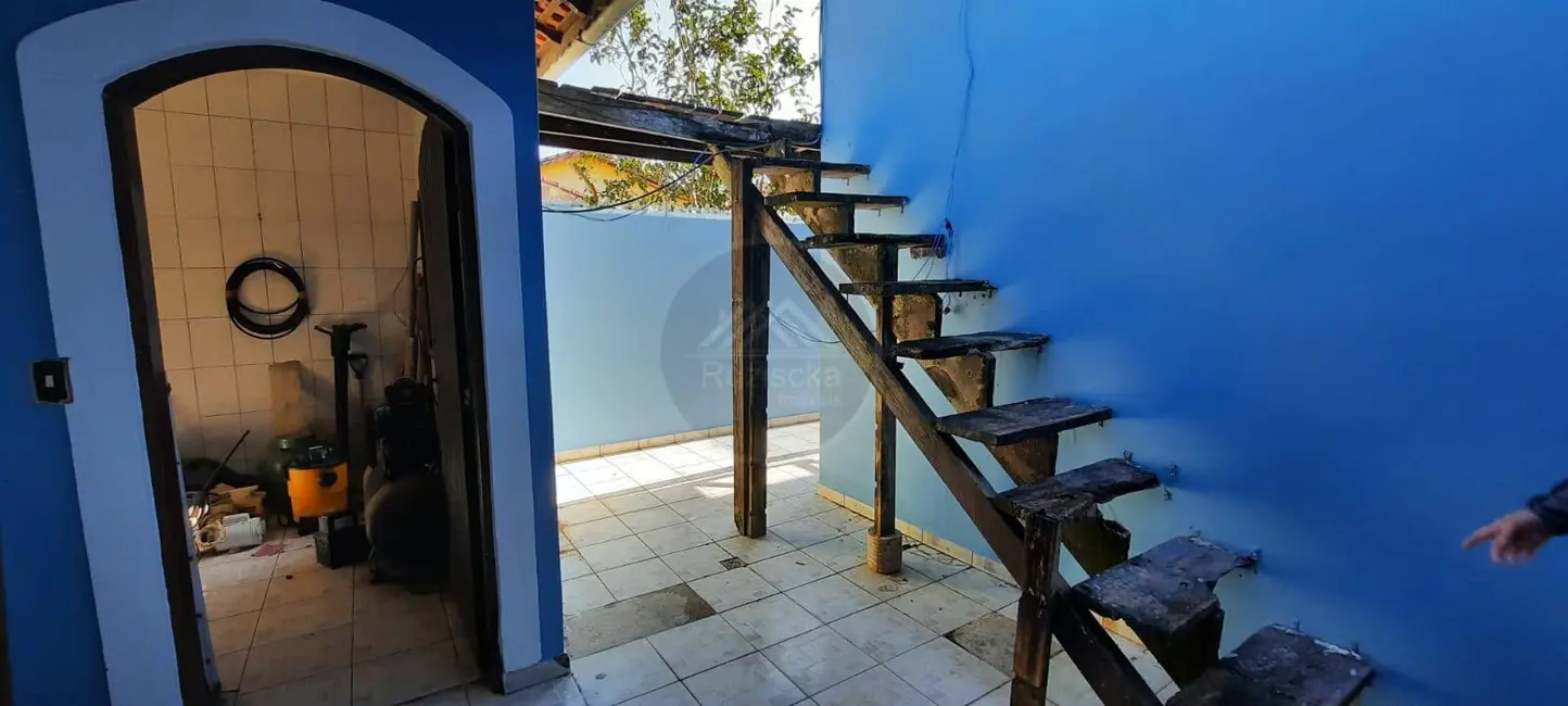 Foto 8 de Casa com 4 quartos à venda, 250m2 em Itanhaem - SP