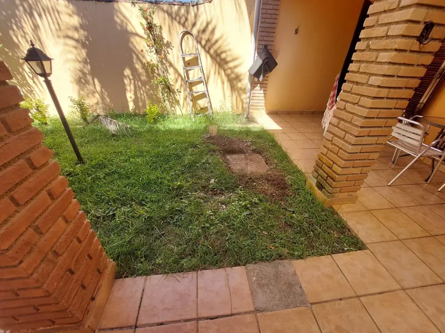 Foto 7 de Casa com 4 quartos à venda, 380m2 em Itanhaem - SP