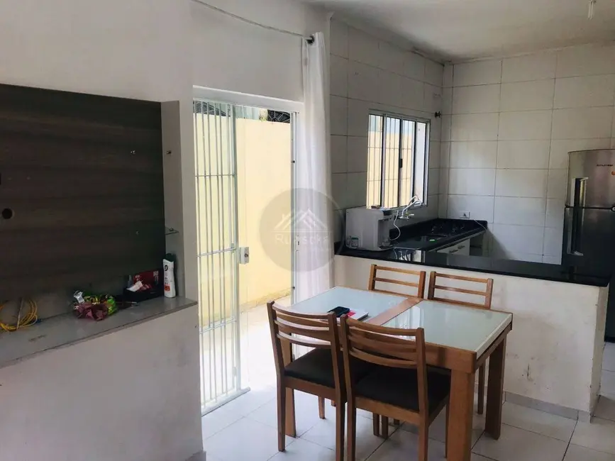 Foto 6 de Casa com 2 quartos à venda, 67m2 em Itanhaem - SP