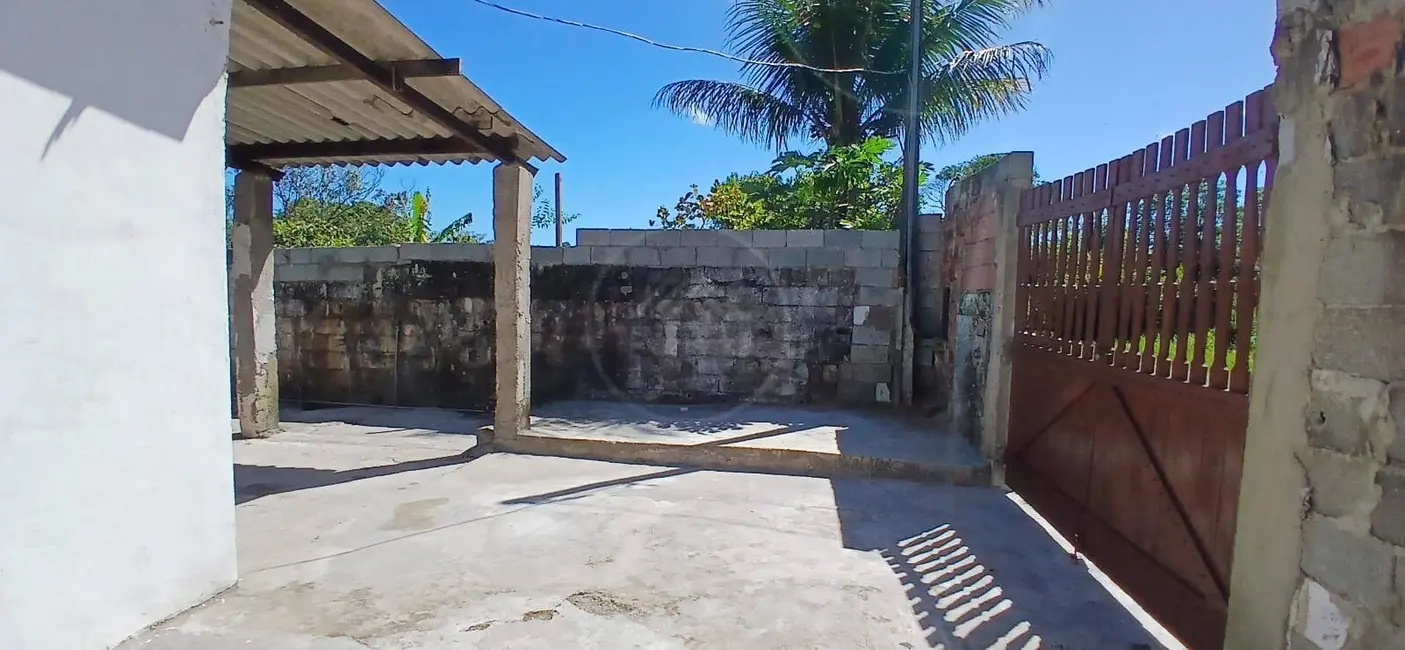 Foto 4 de Casa com 1 quarto à venda, 270m2 em Itanhaem - SP