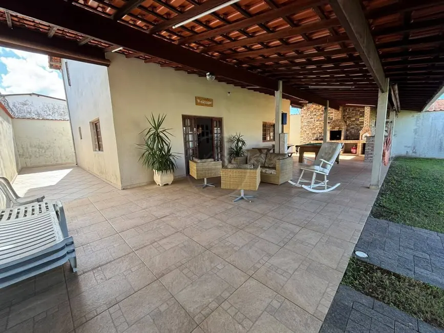 Foto 1 de Casa com 2 quartos à venda, 416m2 em Itanhaem - SP