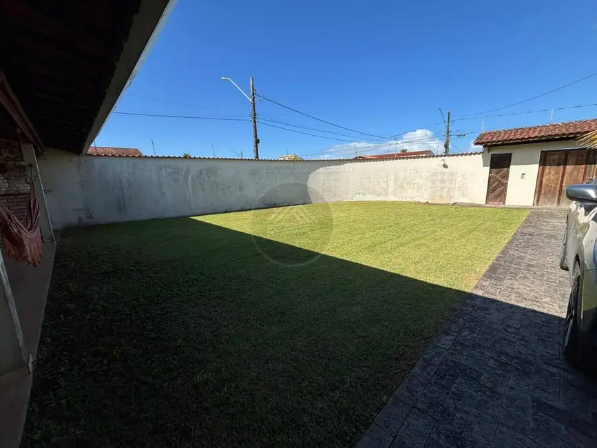 Foto 5 de Casa com 2 quartos à venda, 416m2 em Itanhaem - SP
