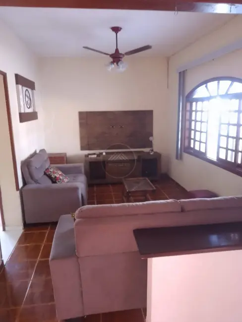 Casa com 3 quartos à venda, 315m2 em Itanhaem - SP - imagem 6 Foto 6 de Casa com 3 quartos à venda, 315m2 em Itanhaem - SP