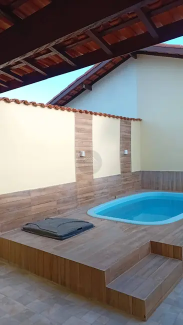 Foto 7 de Casa com 2 quartos à venda, 70m2 em Itanhaem - SP
