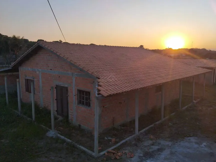 Foto 8 de Casa com 3 quartos à venda, 1000m2 em Itanhaem - SP