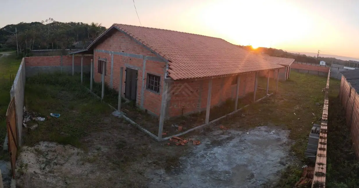 Foto 5 de Casa com 3 quartos à venda, 1000m2 em Itanhaem - SP