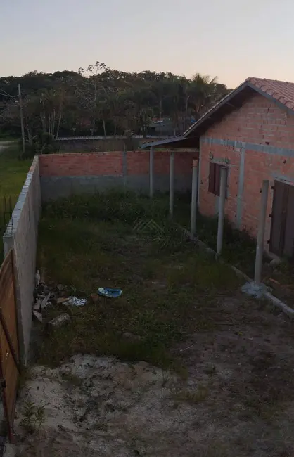 Foto 9 de Casa com 3 quartos à venda, 1000m2 em Itanhaem - SP