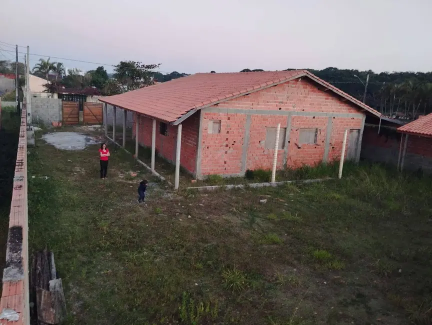 Foto 1 de Casa com 3 quartos à venda, 1000m2 em Itanhaem - SP
