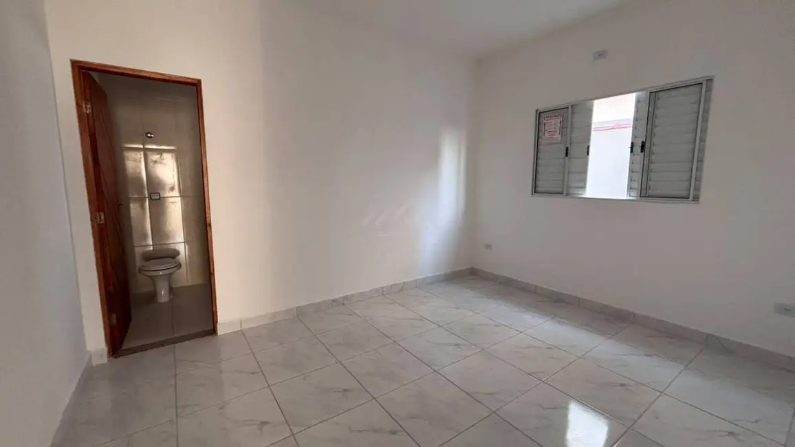 Foto 7 de Casa com 2 quartos à venda, 125m2 em Itanhaem - SP