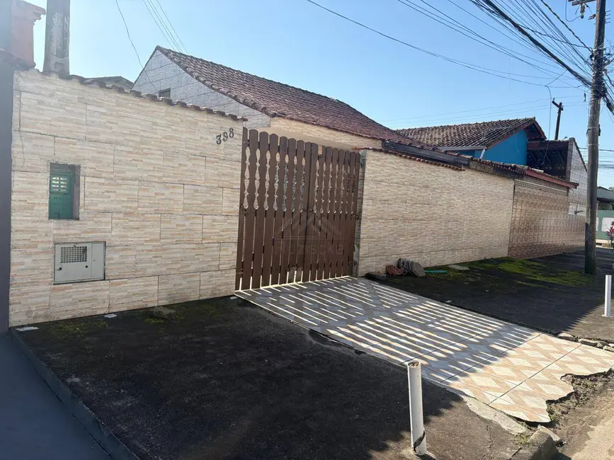 Foto 1 de Casa com 2 quartos à venda, 199m2 em Itanhaem - SP