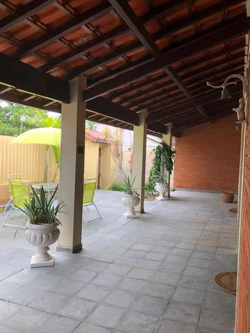 Foto 9 de Casa com 6 quartos à venda, 362m2 em Itanhaem - SP