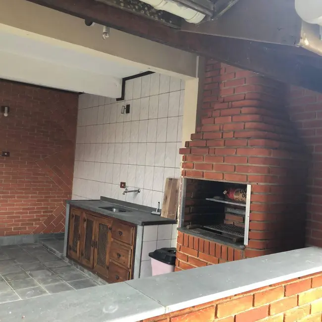 Foto 6 de Casa com 6 quartos à venda, 362m2 em Itanhaem - SP