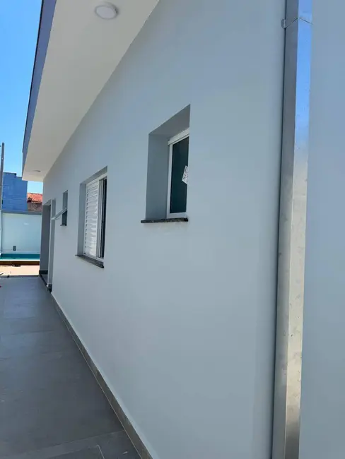 Foto 6 de Casa com 3 quartos à venda, 250m2 em Itanhaem - SP