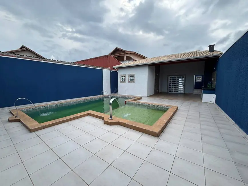 Foto 1 de Casa com 3 quartos à venda, 338m2 em Itanhaem - SP