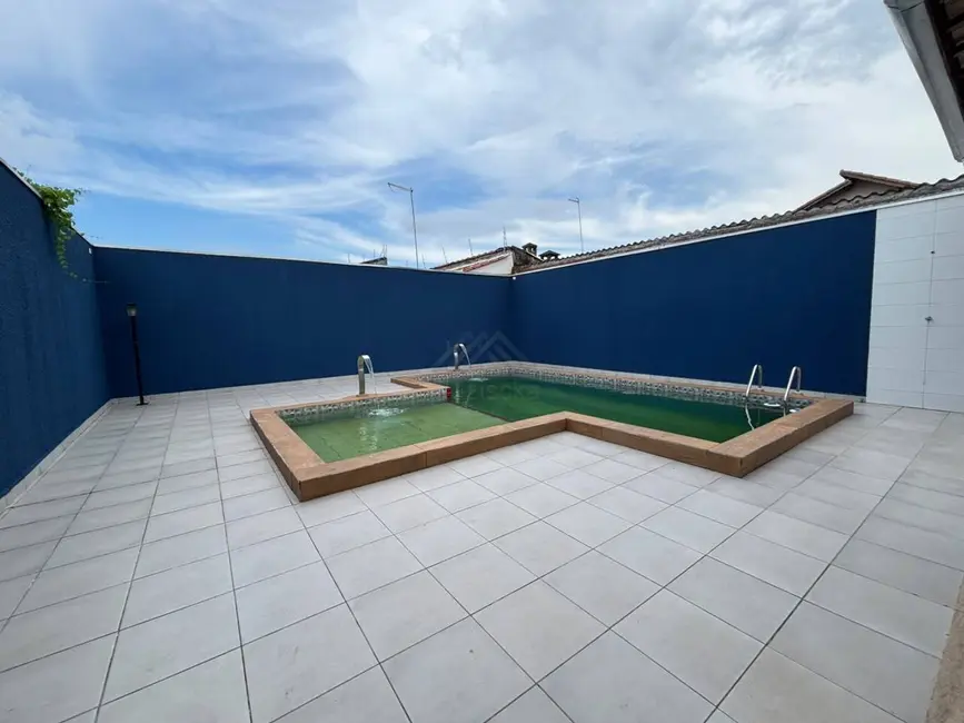Foto 4 de Casa com 3 quartos à venda, 338m2 em Itanhaem - SP