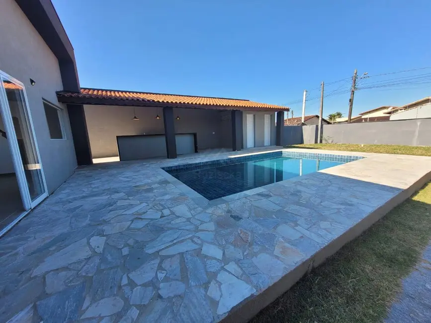 Foto 4 de Casa com 3 quartos à venda, 422m2 em Itanhaem - SP