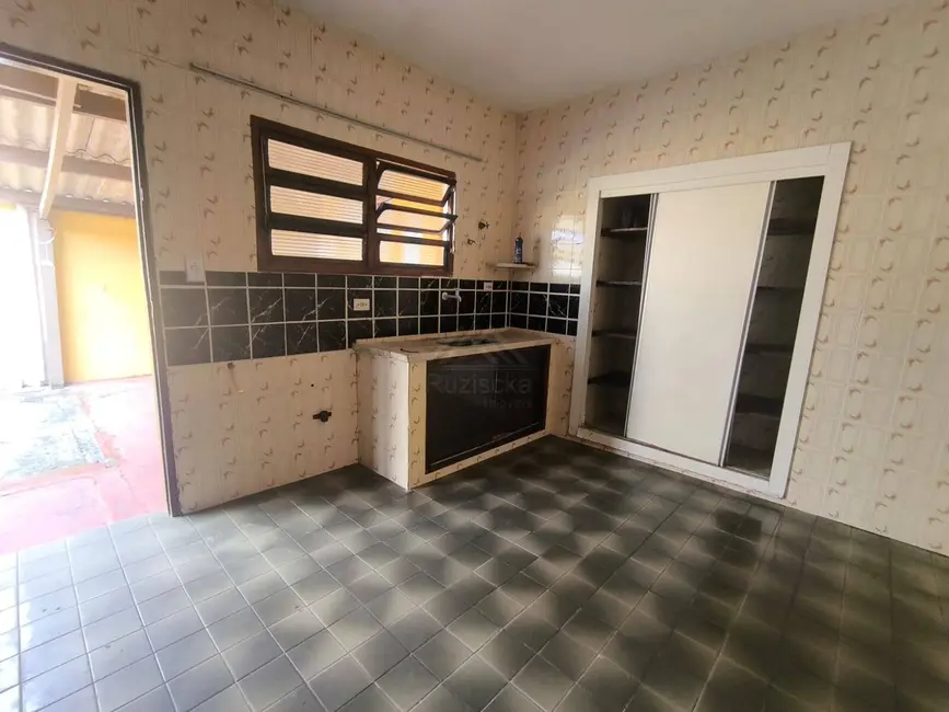 Foto 6 de Casa com 2 quartos à venda, 275m2 em Itanhaem - SP