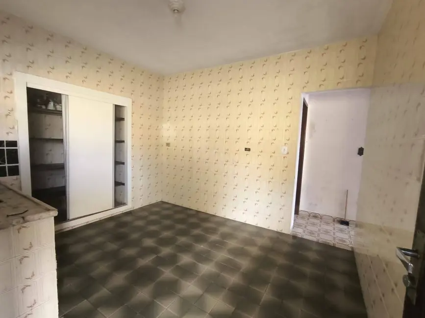 Foto 5 de Casa com 2 quartos à venda, 275m2 em Itanhaem - SP