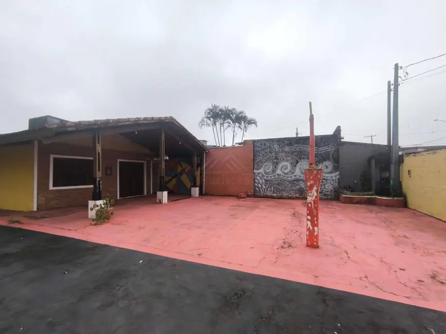 Foto 1 de Casa com 2 quartos à venda, 275m2 em Itanhaem - SP