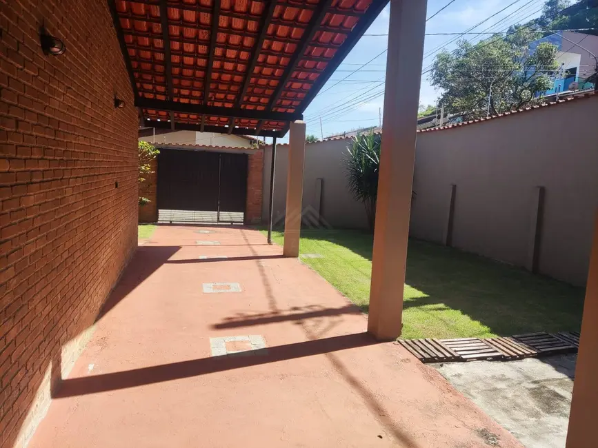 Foto 2 de Casa com 3 quartos à venda, 270m2 em Itanhaem - SP