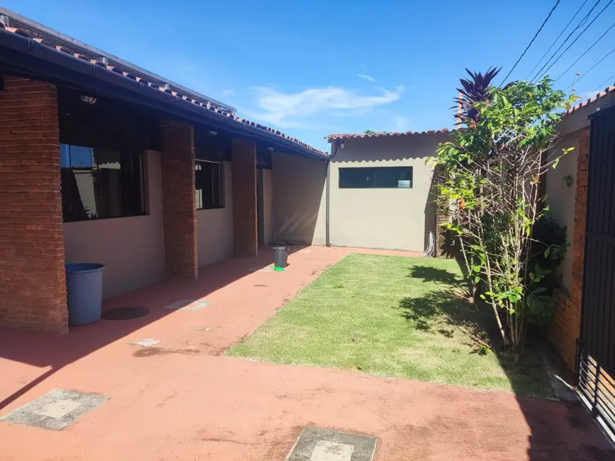 Foto 3 de Casa com 3 quartos à venda, 270m2 em Itanhaem - SP