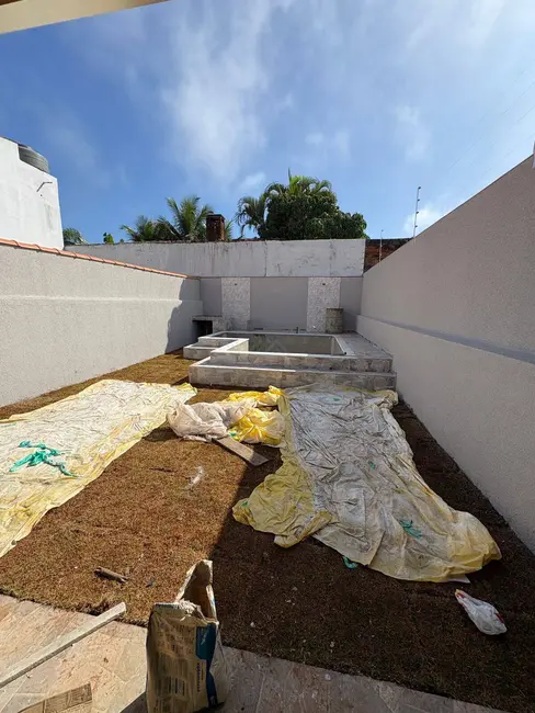 Foto 6 de Casa com 2 quartos à venda, 210m2 em Itanhaem - SP