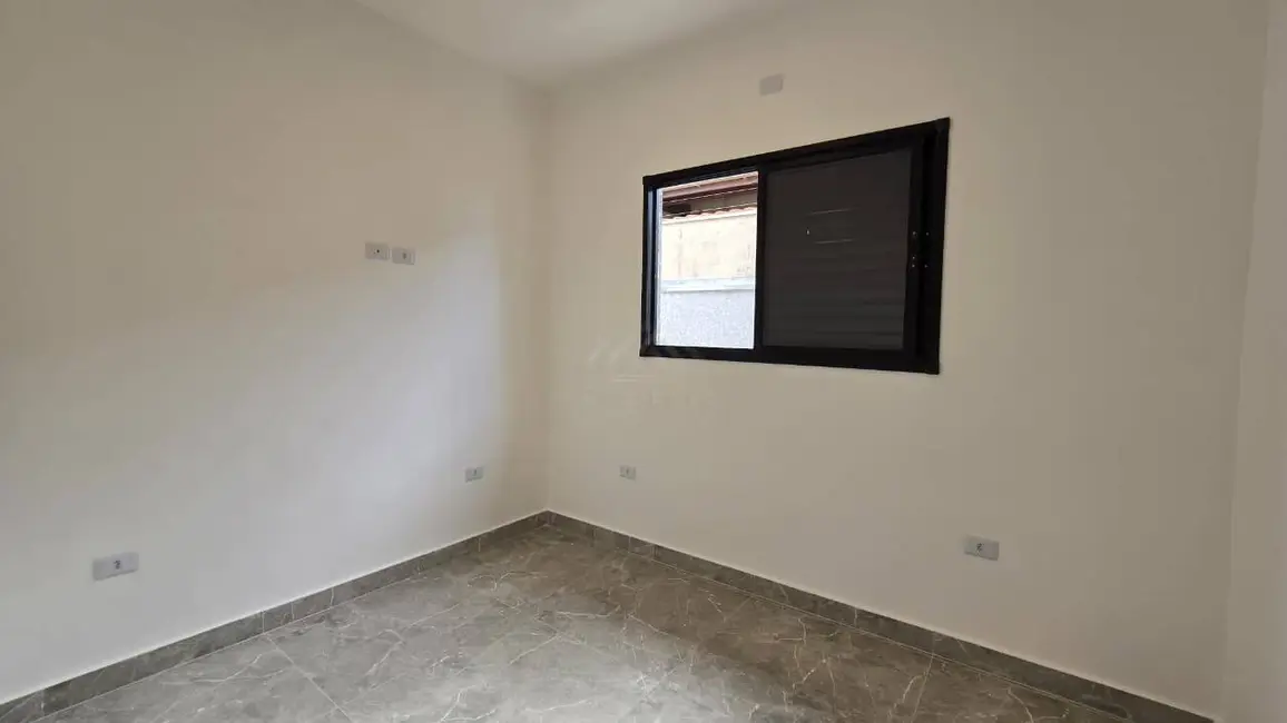 Foto 9 de Casa com 3 quartos à venda, 128m2 em Itanhaem - SP