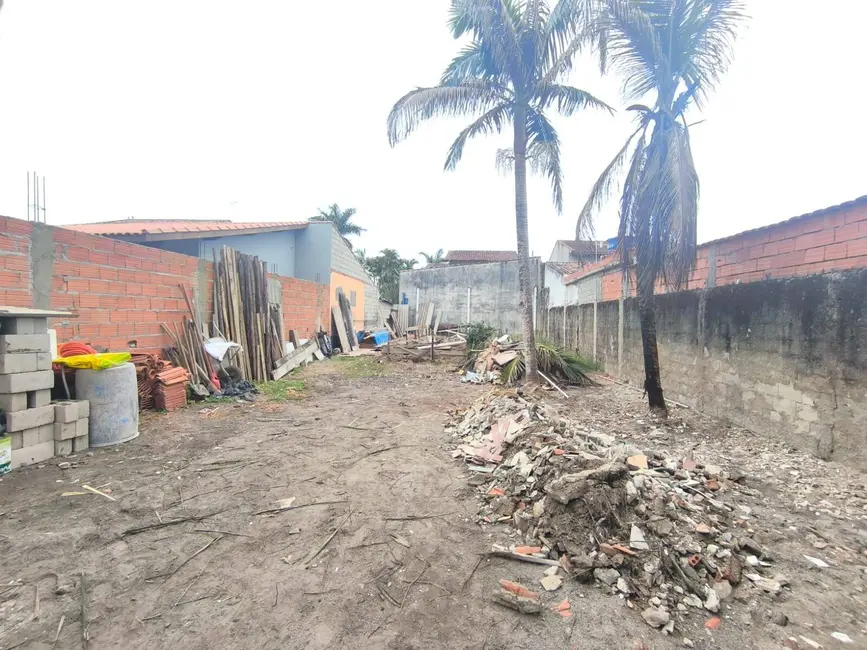 Foto 2 de Terreno / Lote à venda, 270m2 em Itanhaem - SP