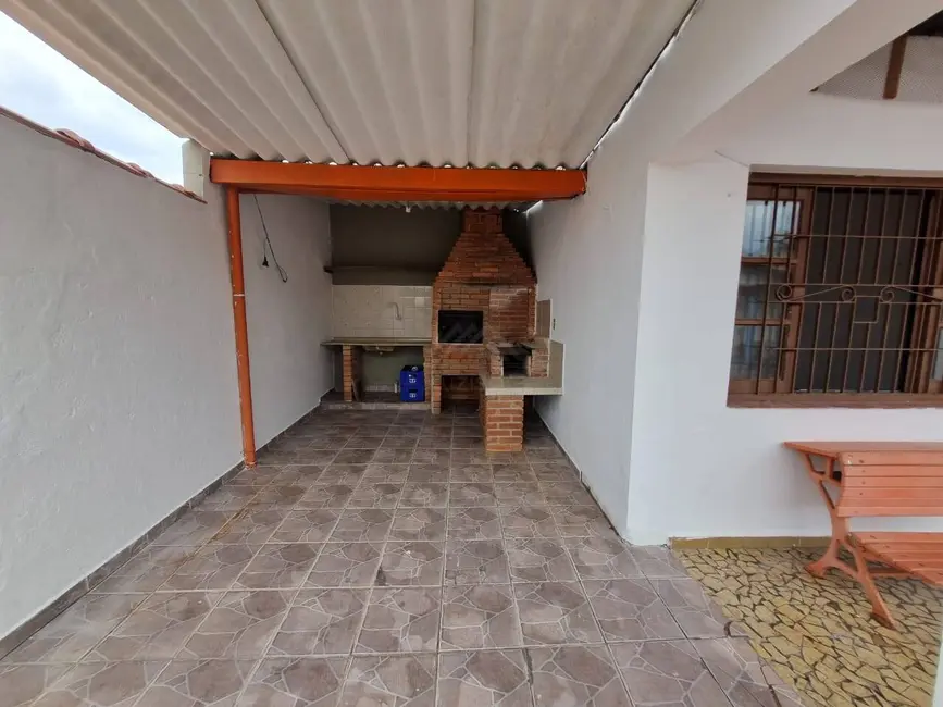 Foto 5 de Casa com 5 quartos à venda, 394m2 em Itanhaem - SP