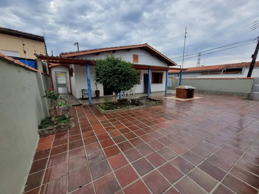 Foto 6 de Casa com 5 quartos à venda, 394m2 em Itanhaem - SP