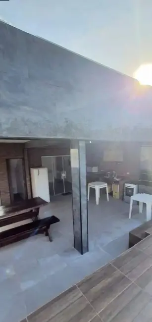 Casa com 2 quartos à venda, 270m2 em Itanhaem - SP - imagem 4 Foto 4 de Casa com 2 quartos à venda, 270m2 em Itanhaem - SP